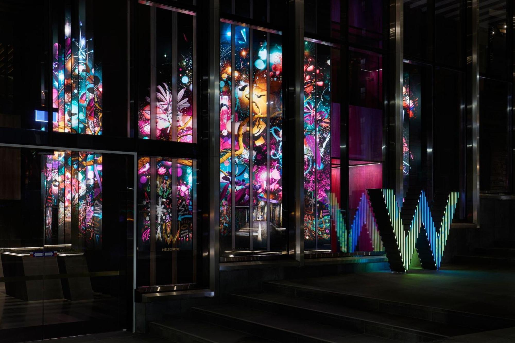 墨尔本w酒店 外观 照片 The main entrance of the National Museum of Scotland at night